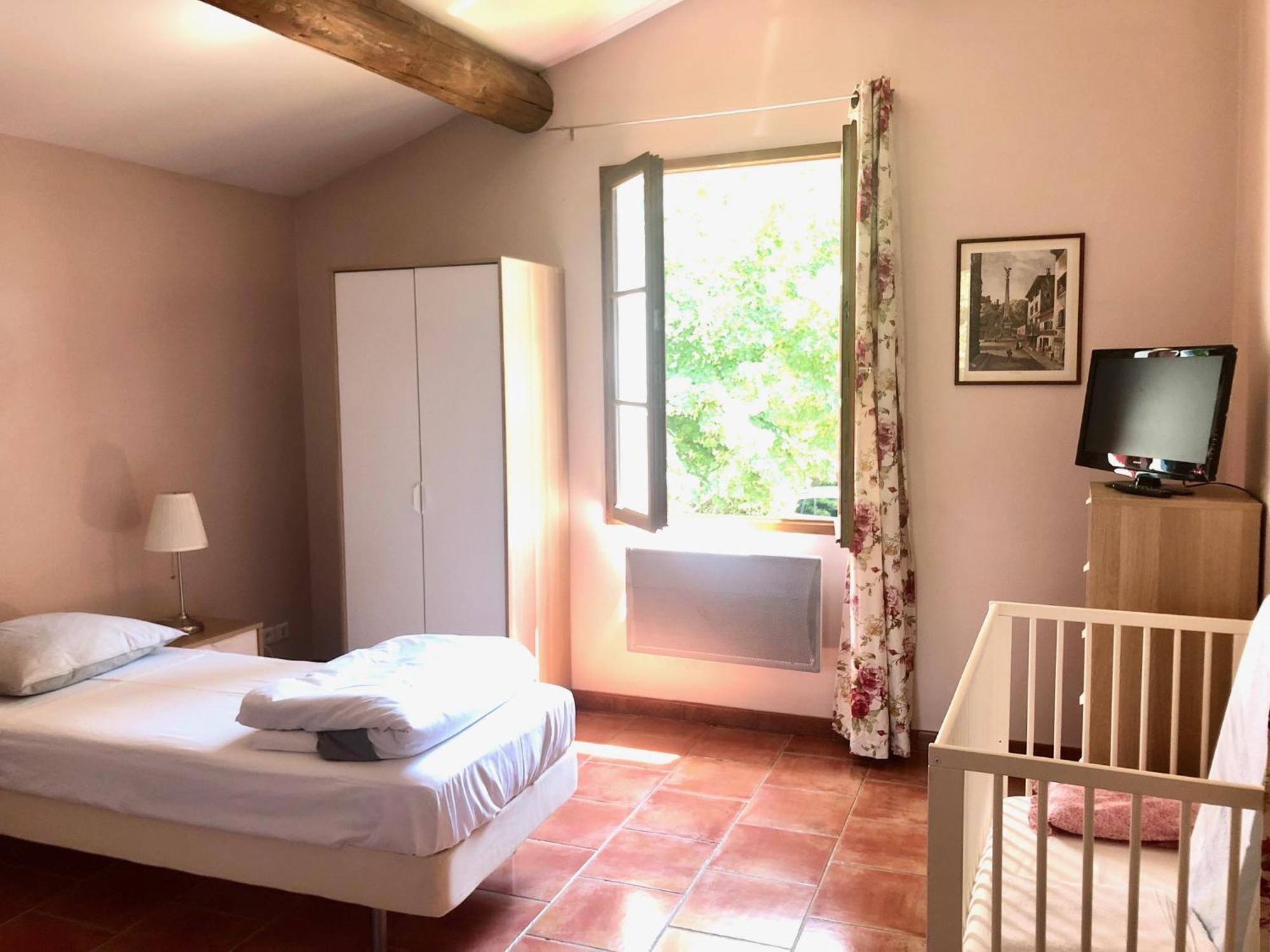 אקס-אן-פרובאנס B&B Villa Roumanille חדר תמונה